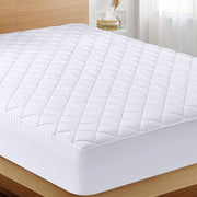 Quilted mattress protector