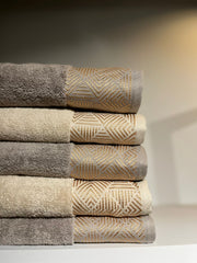 Palace jacquard bath towel